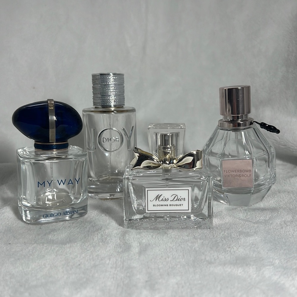 EMPTY Perfume bottles. Set of 4 empty perfume bottles.
